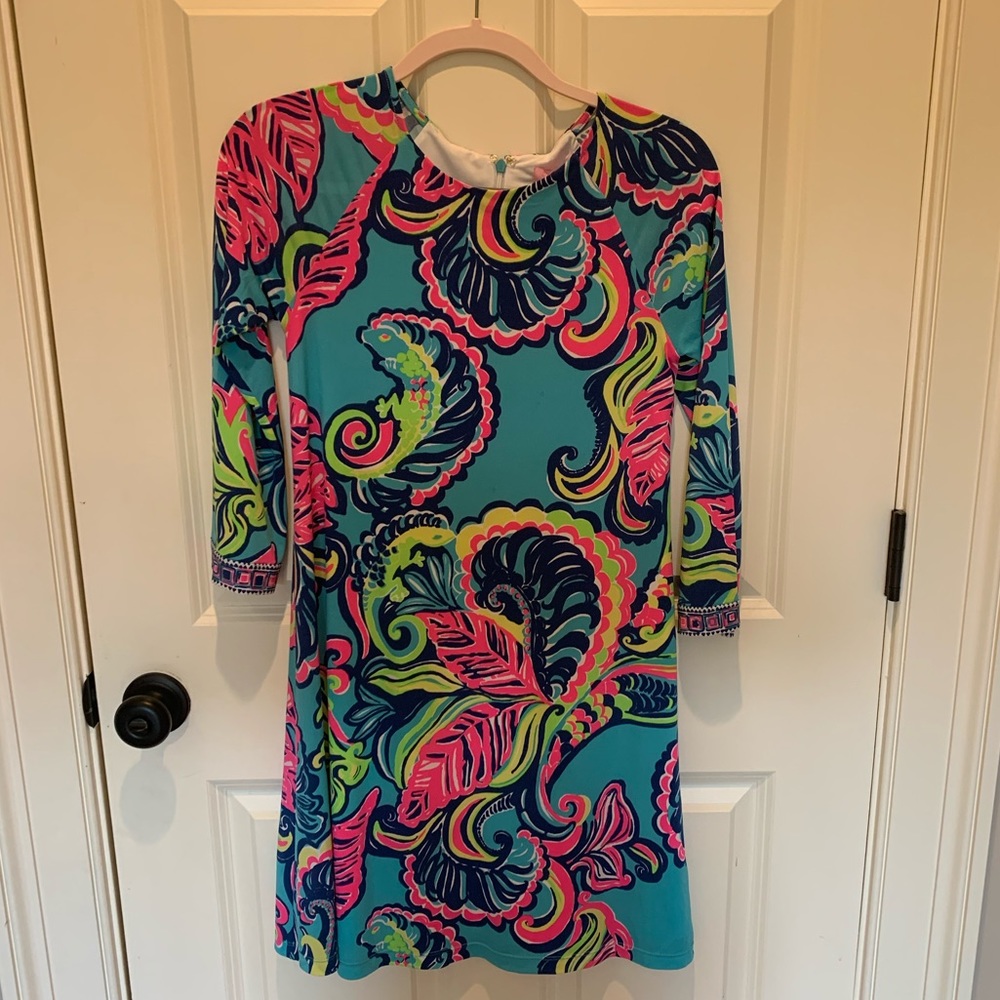 A fun & vibrant Lilly Pulitzer dress